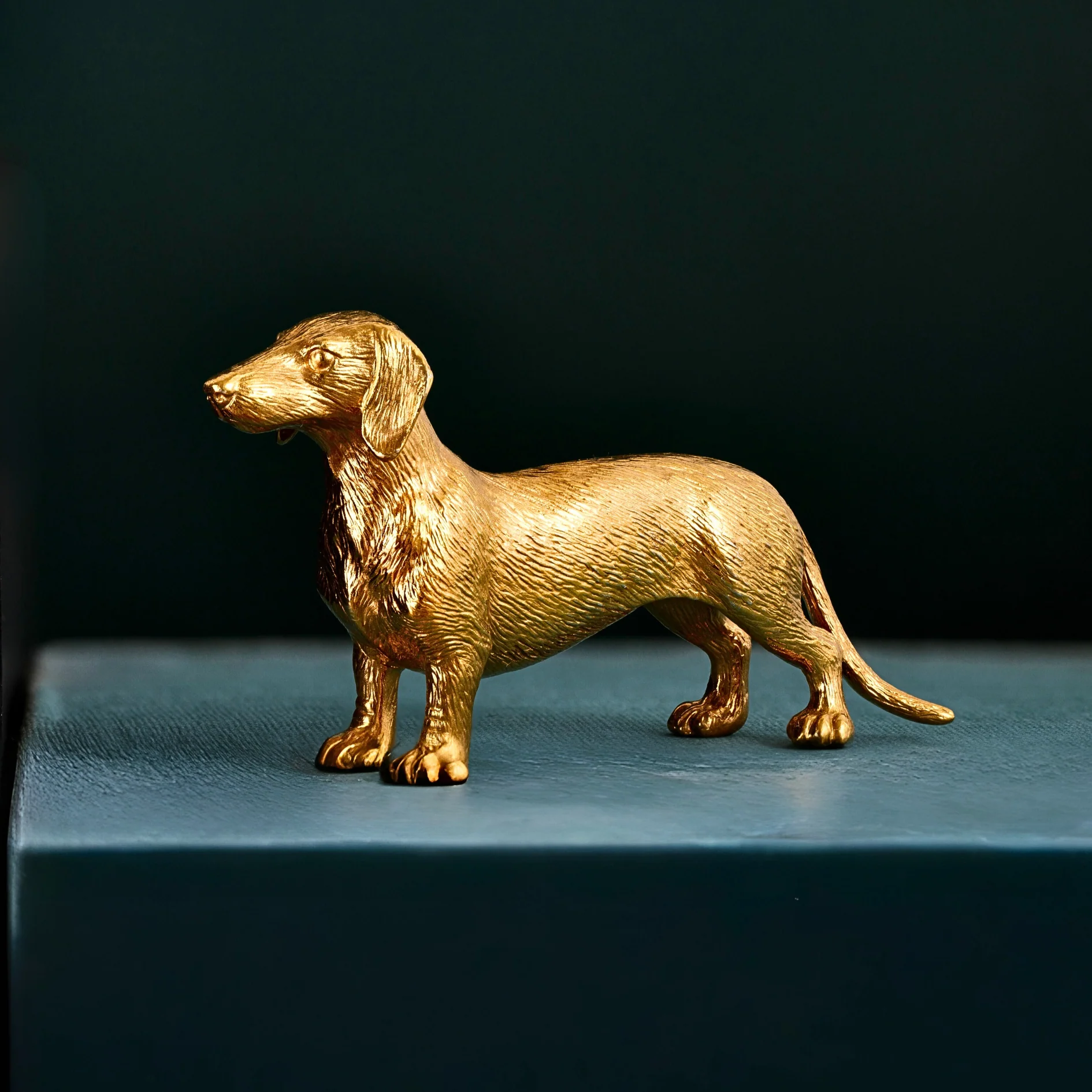 Dachshund Sculpture (18ct Gold Plated)